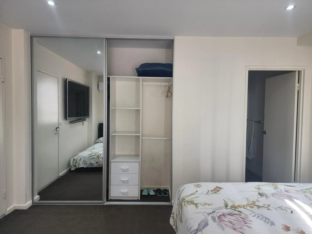 21 Sorrell Shared Apartment