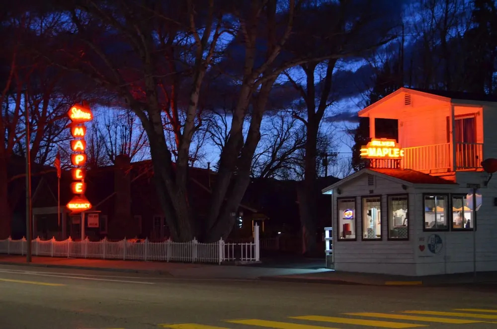 Silver Maple Inn and The Cain House Country Suites