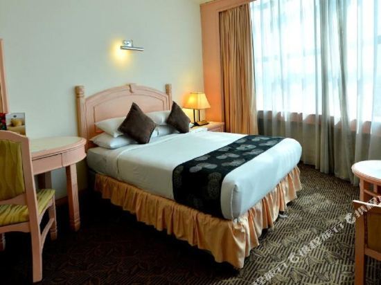 Emerald Puteri Hotel