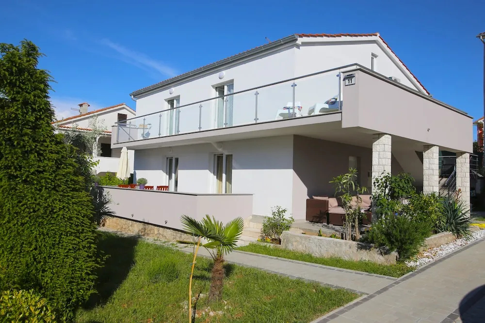 Apartments Melin