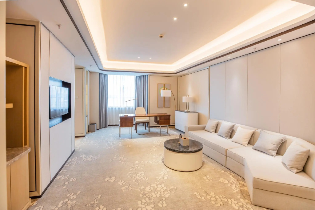 Premier Suite