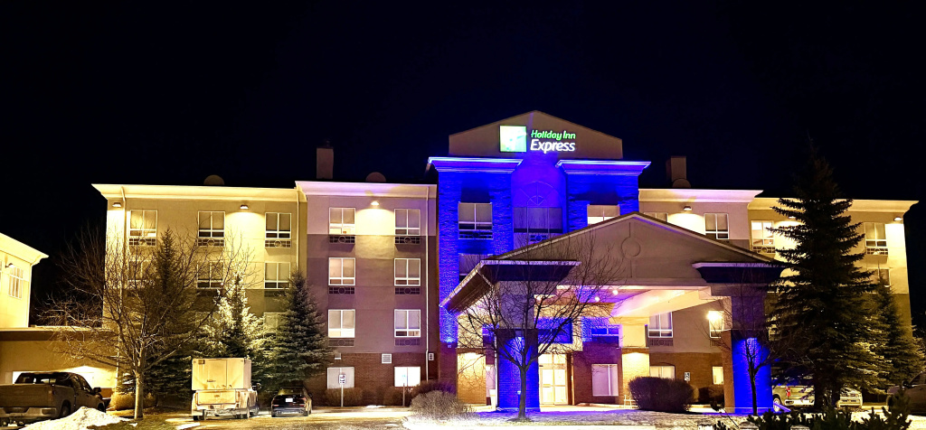 Holiday Inn Express Hotel & Suites Airdrie-Calgary North by IHG