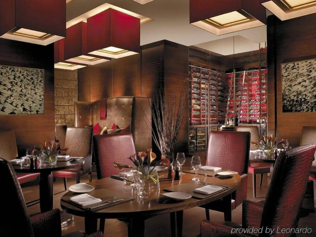Food & Beverage