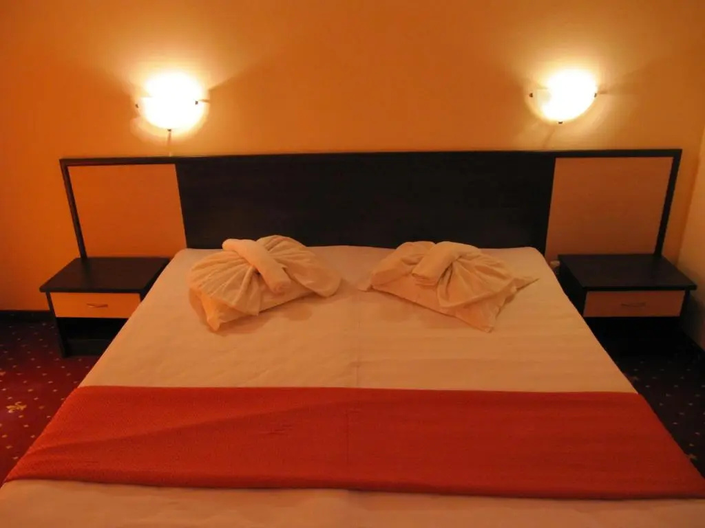Maverick Hotel - Chambres
