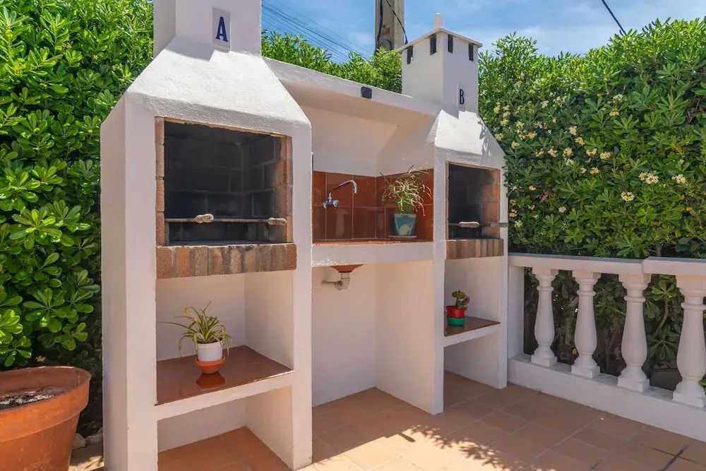 Villa Victoria in Cala en Porter