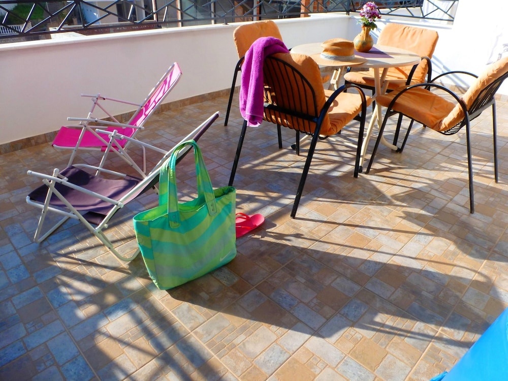 Studio in Ulcinj, With Wonderful sea View, Balcony and Wifi