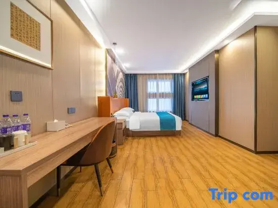 Superior Double room (full double bed)
