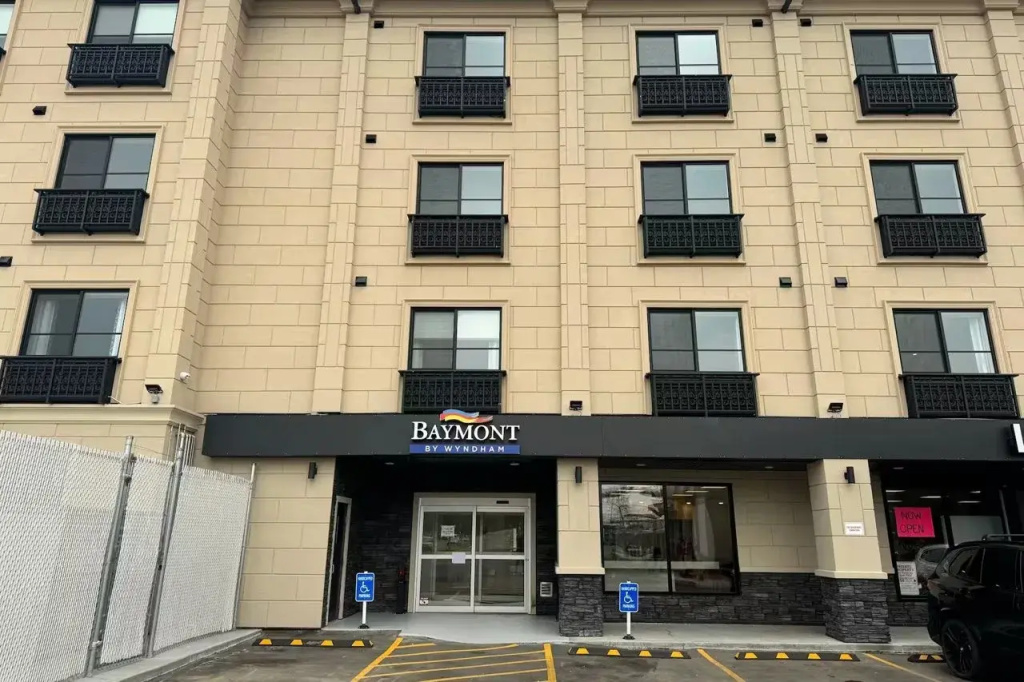 Baymont By Wyndham West Edmonton