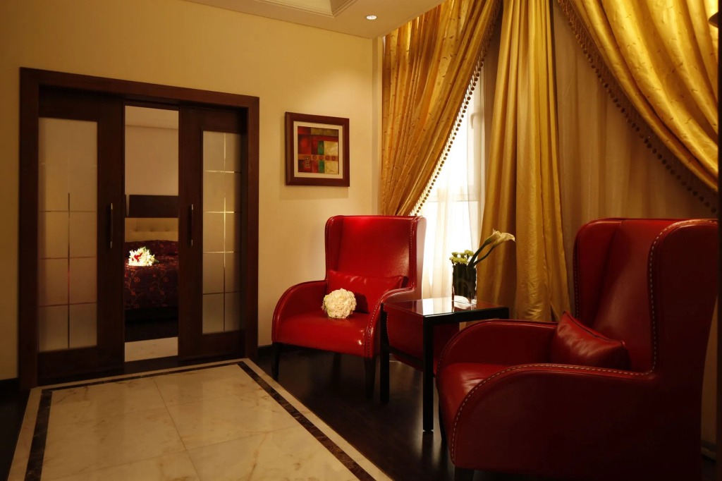 Lobby & Reception