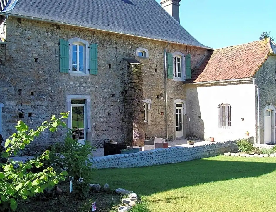 Le Buala Maison dhtes