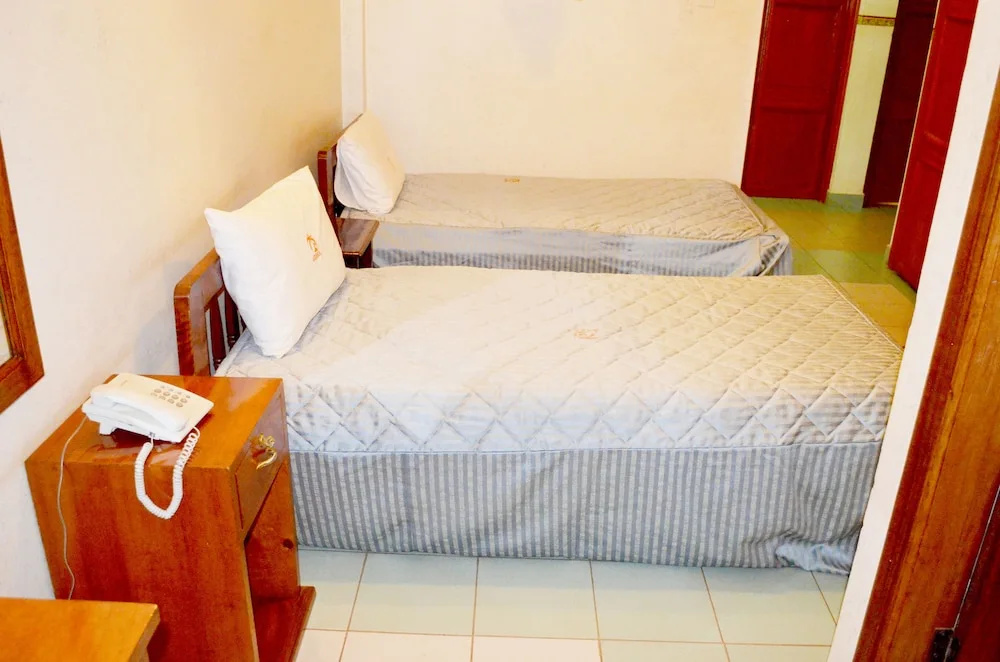 Standard Double room with balcony (twin beds)