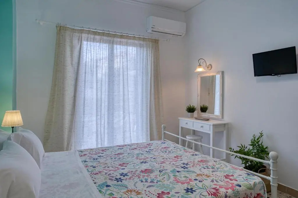 Patrinos Studios - Chambres