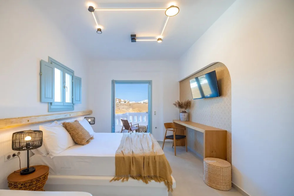 Deluxe room with balcony