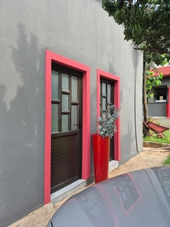 DreamWest Living Guesthouse
