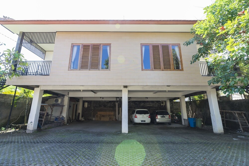 RedDoorz @ Tanjung Benoa in Benoa