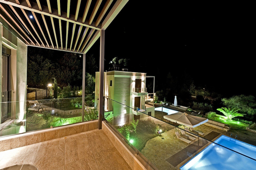 SAZ Villas Sivota II