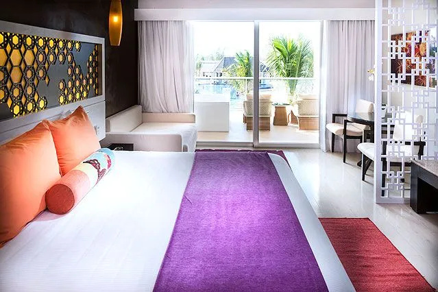 Adults Only, Hideaway at Royalton Blue Waters