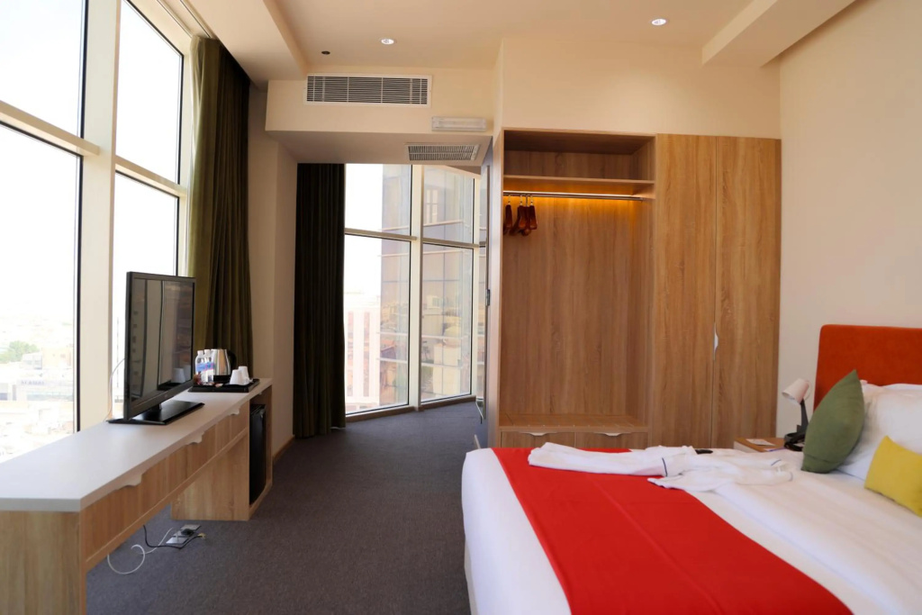 Отель Sunday Hotel Al Olaya Formerly Novotel Suites Riyadh Centre в Эр-Рияде