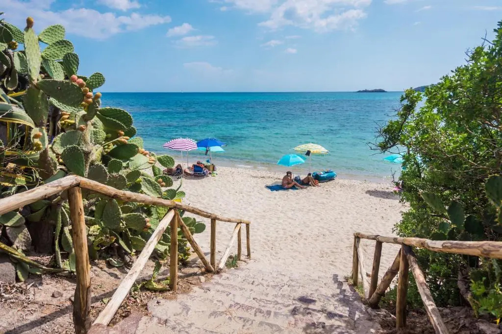Beach & Waterfront