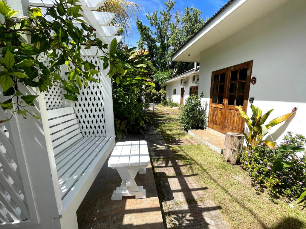 Villa Rafia Guesthouse