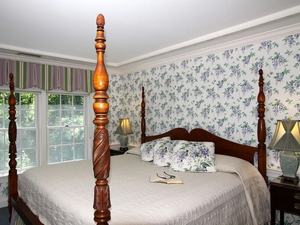 Luxury Double Cottage (full double bed)