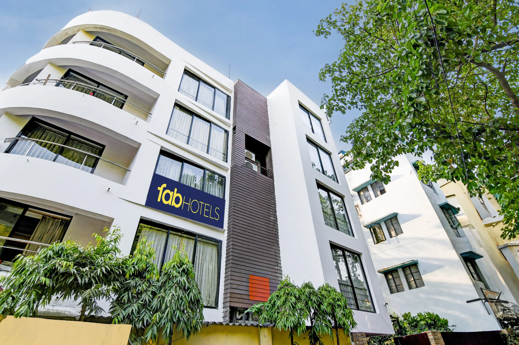 Hotel 1 Love Lock by FabHotels