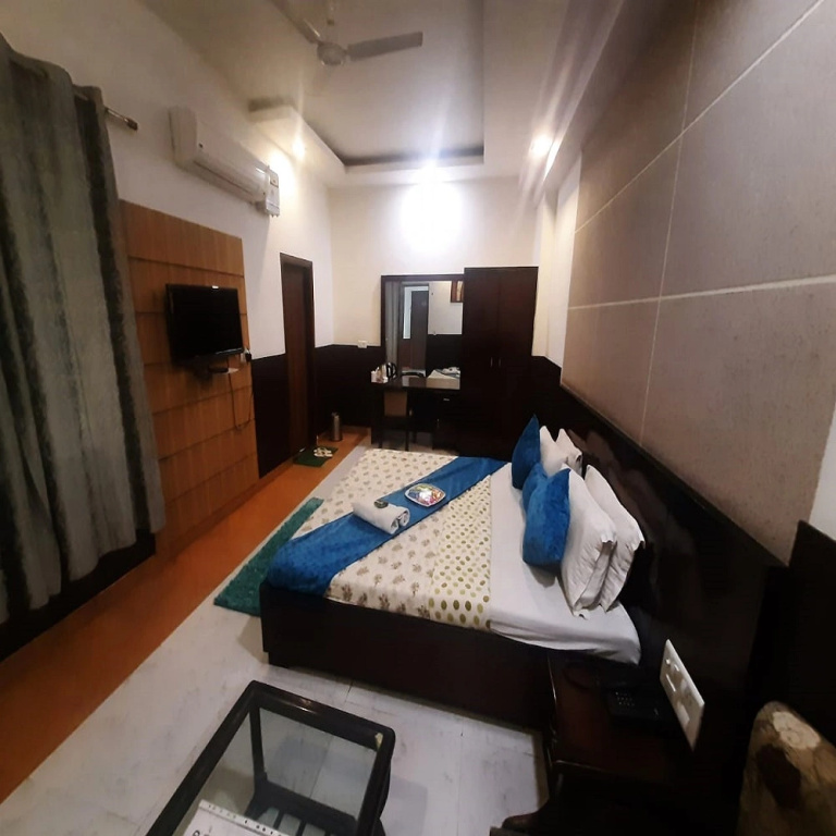 OYO 1180 Hotel Kartikay - Général