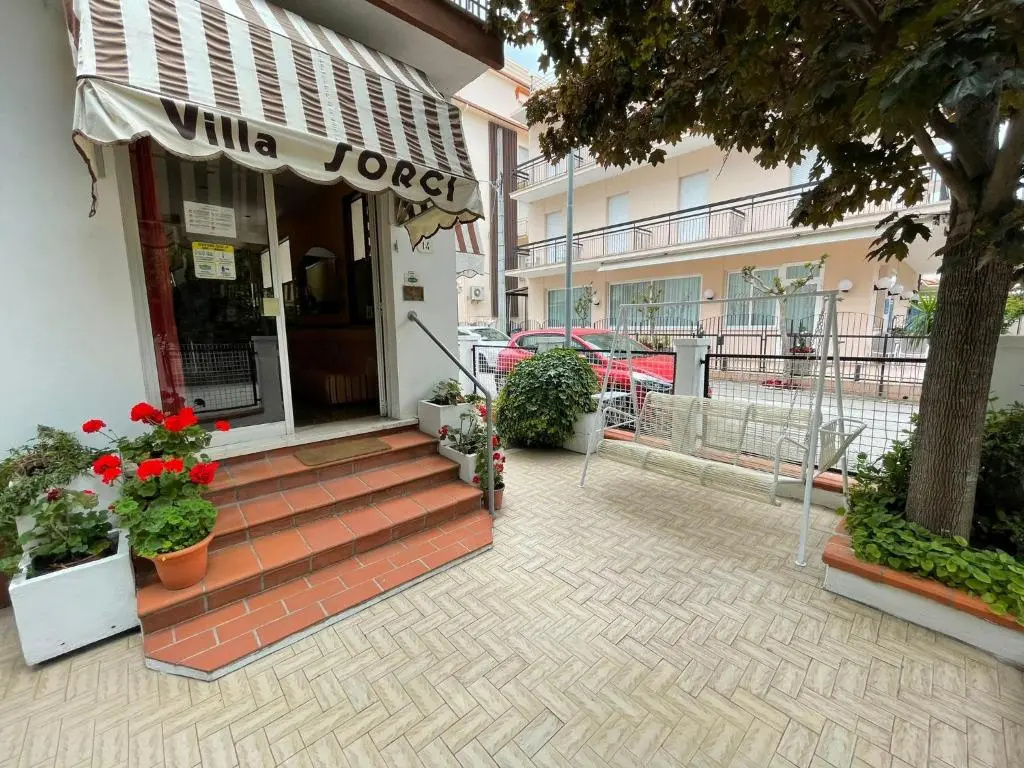 Hotel photo 10