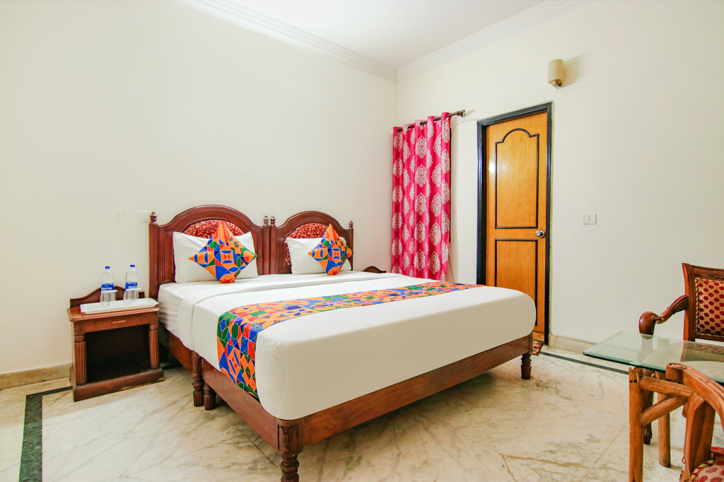 Fabhotel Singh Suite — 5