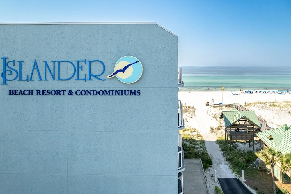 Islander Beach Resort 404 Condo