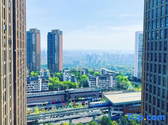 Zhizhi Suqi Aesthetics Homestay (Chongqing Yuanyang Metro Station · Garden Expo Branch)