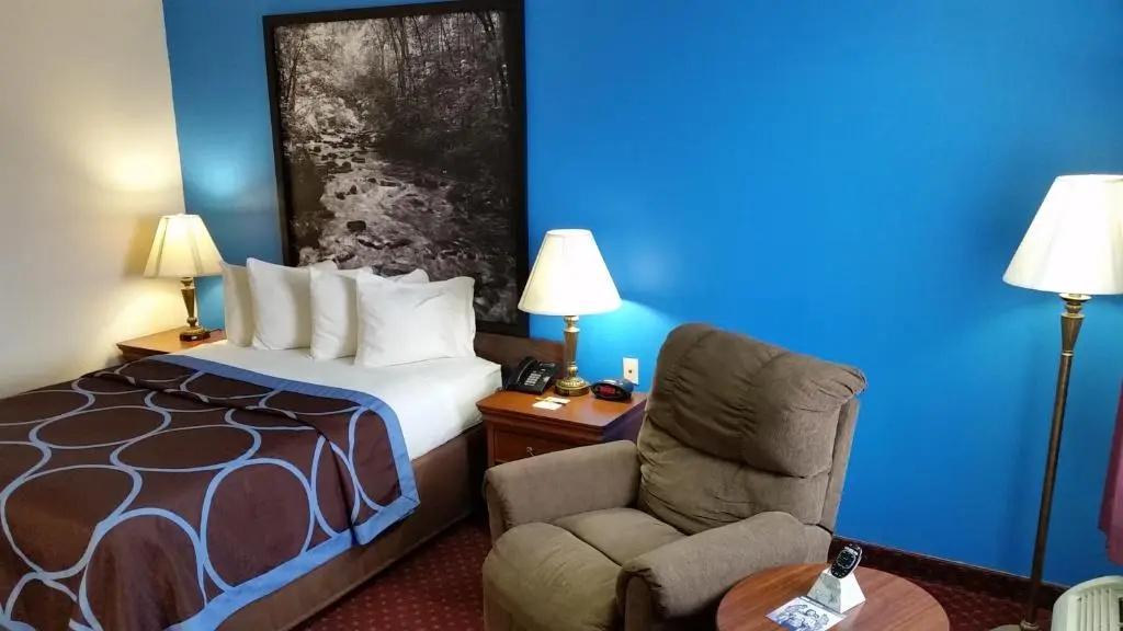 Standard Double room (full double bed)