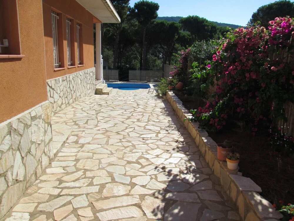 Villa with 4 Bedrooms in Calonge, with Wonderful Mountain View, Private Pool, Furnished Terrace - 7 Km From the Beach