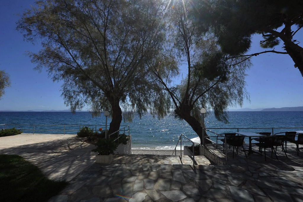 Siagas Beach Hotel - 3