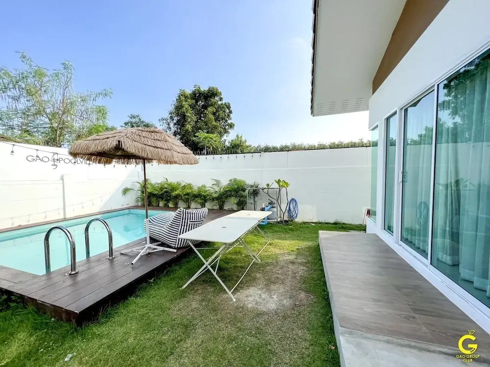 GAO Akira Pool Villa