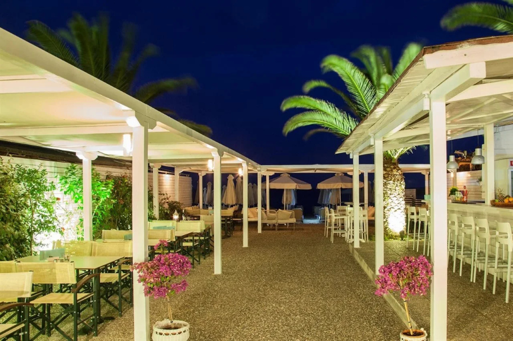 Hotel photo 8