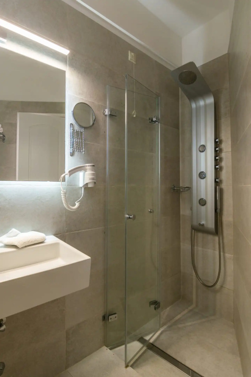 Standard Double room with balcony and with sea view (full double bed)