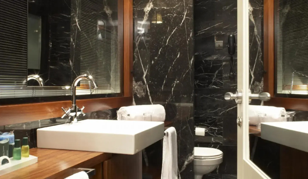 Hotel photo 30