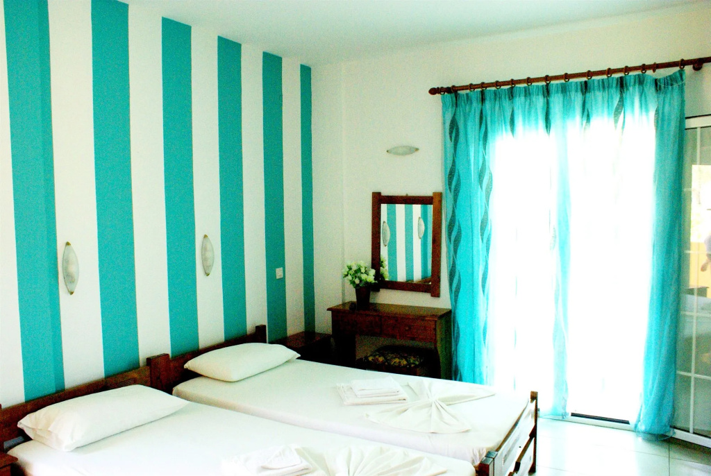 Oskars Studios & Apartments, ,