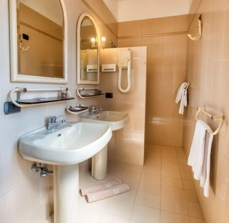 Hotel Aquila - Chambres