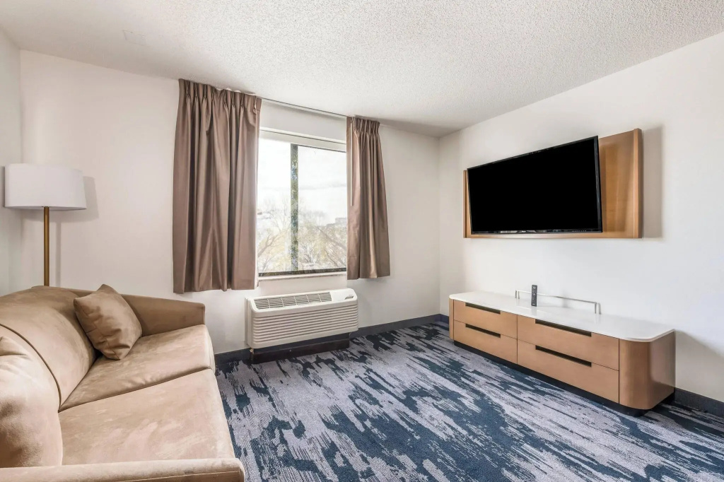 Fairfield Inn & Suites by Marriott Greensboro Coliseum Area - Général