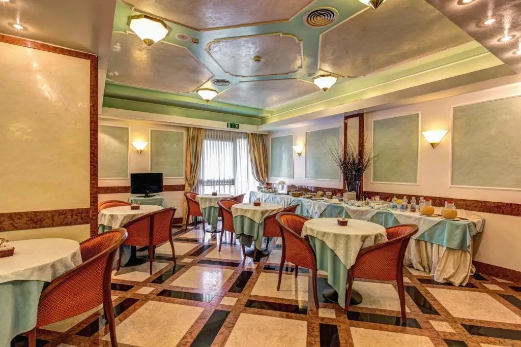 Hotel Regal - Général