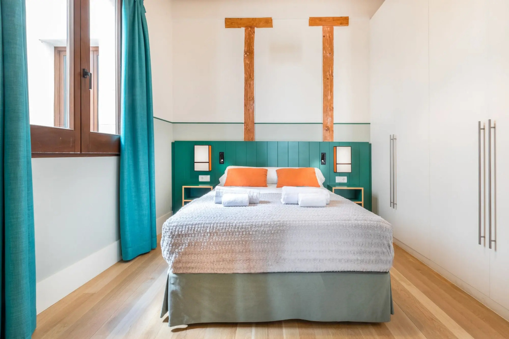 Отель Slow Suites Chueca в Мадриде