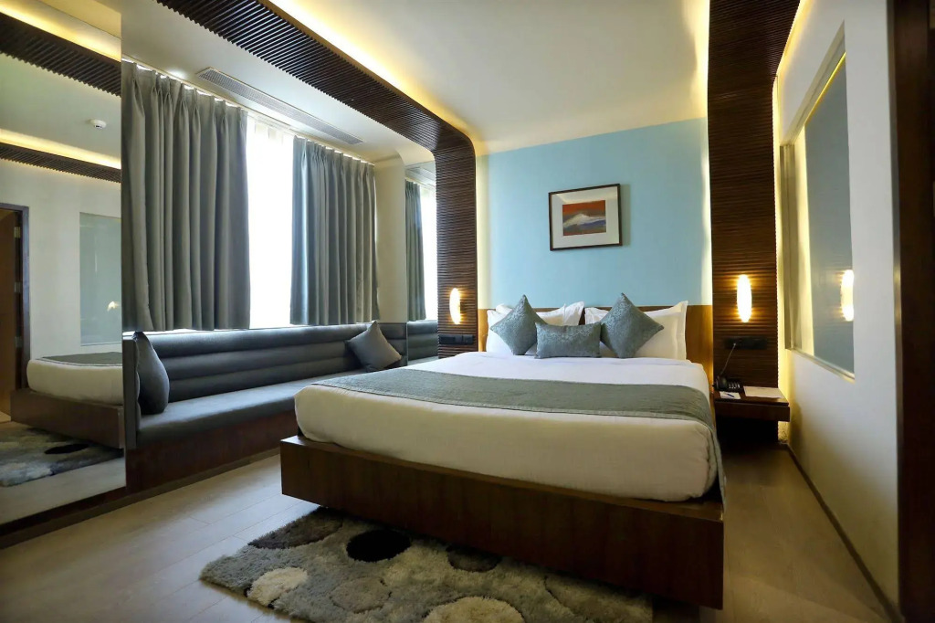 Orkos Hotel — фото 4