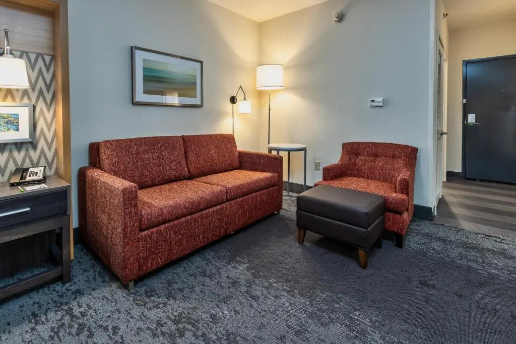 Holiday Inn & Suites Memphis - Wolfchase Galleria​ by IHG - Chambres