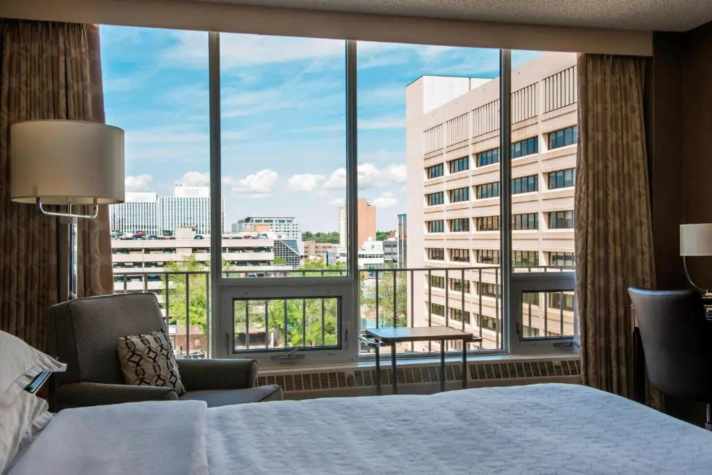 Sheraton Cavalier Saskatoon Hotel - Chambres