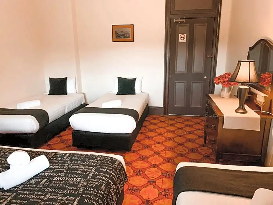 Neath Hotel - Chambres