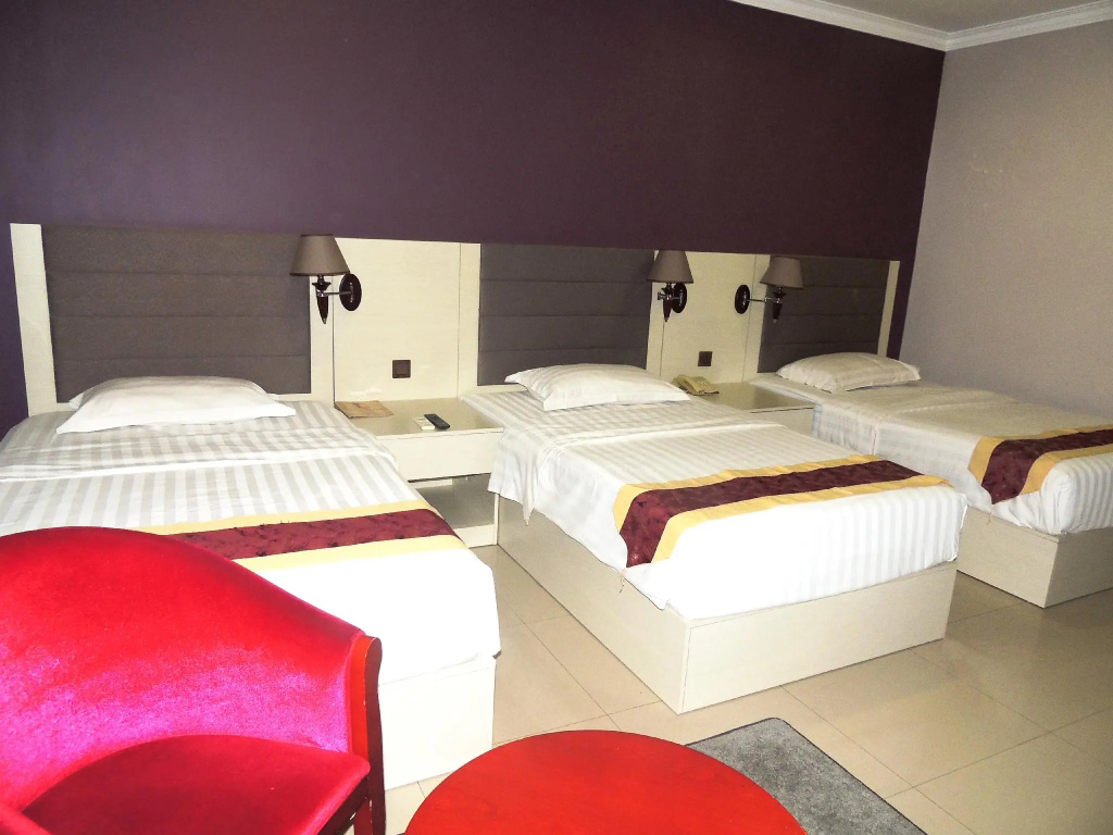 Tilko Jaffna City Hotel - Chambres