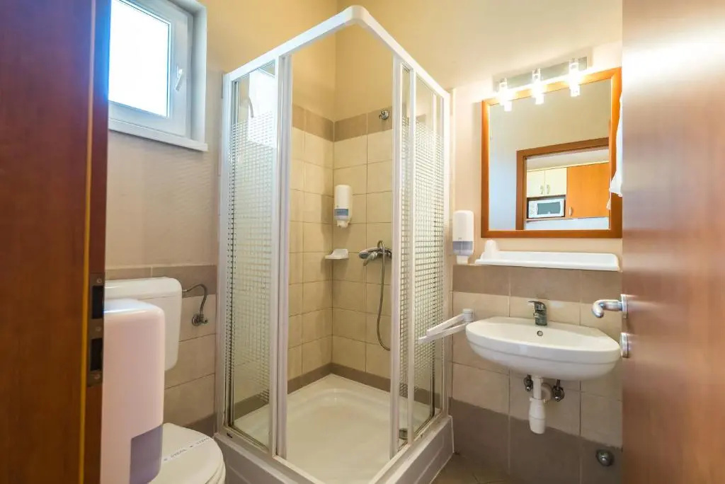 Beach Hotel - Chambres