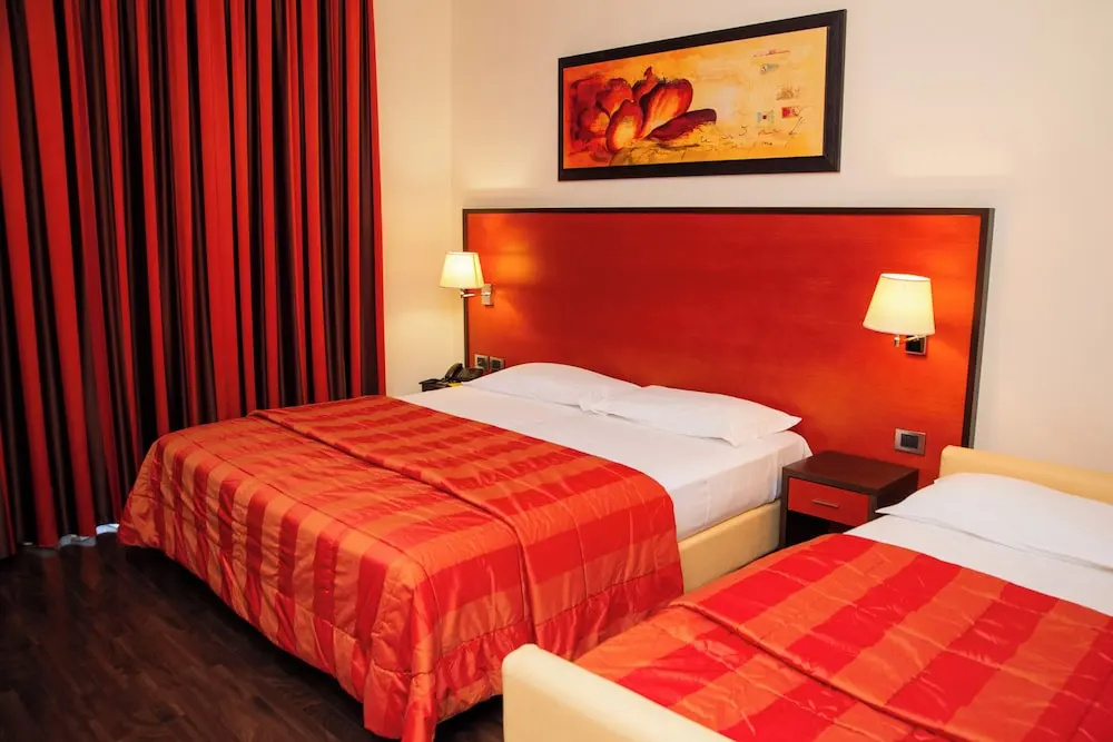 Standard Triple room with balcony